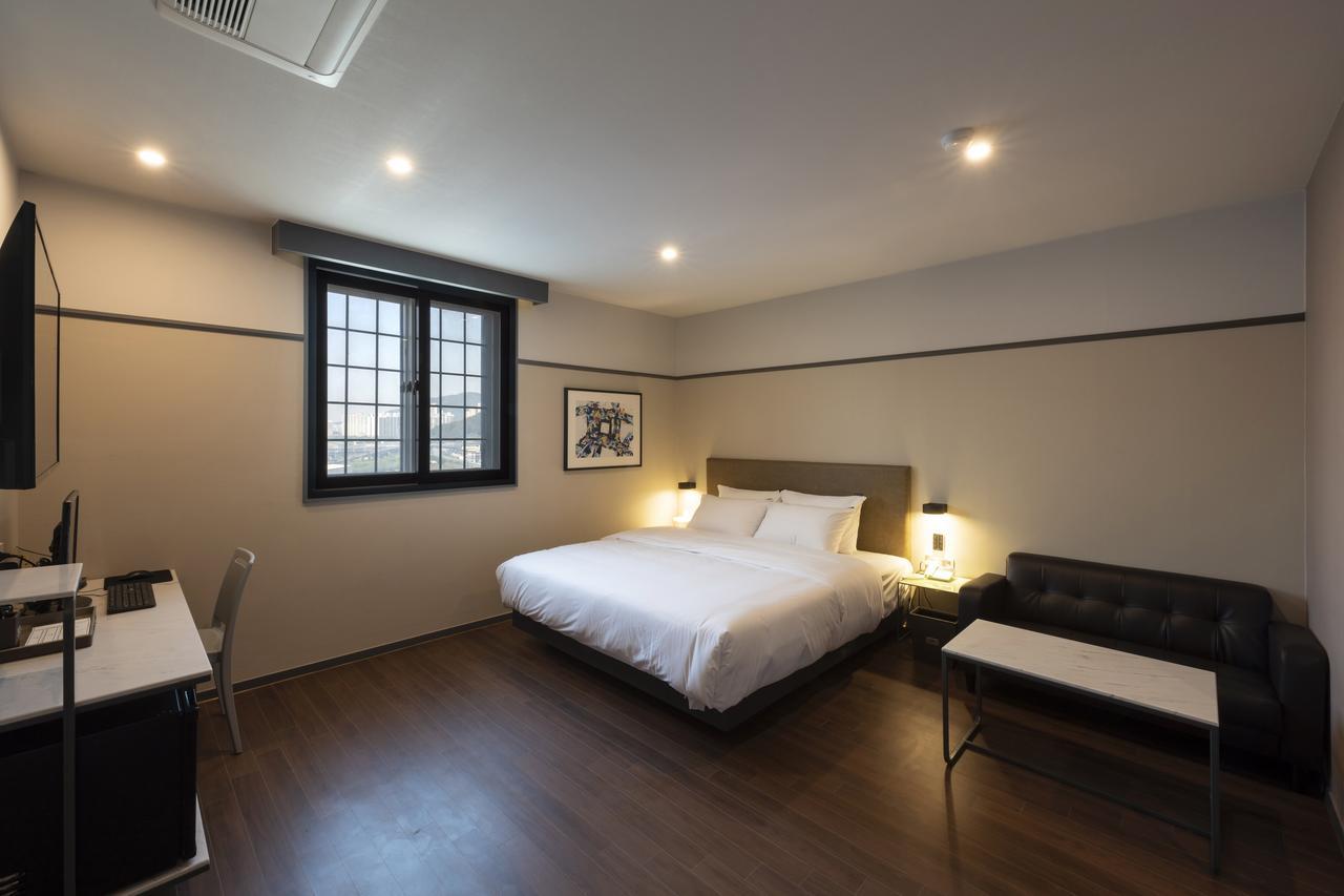 Brown-Dot Hotel Gupo Pusan Exteriér fotografie