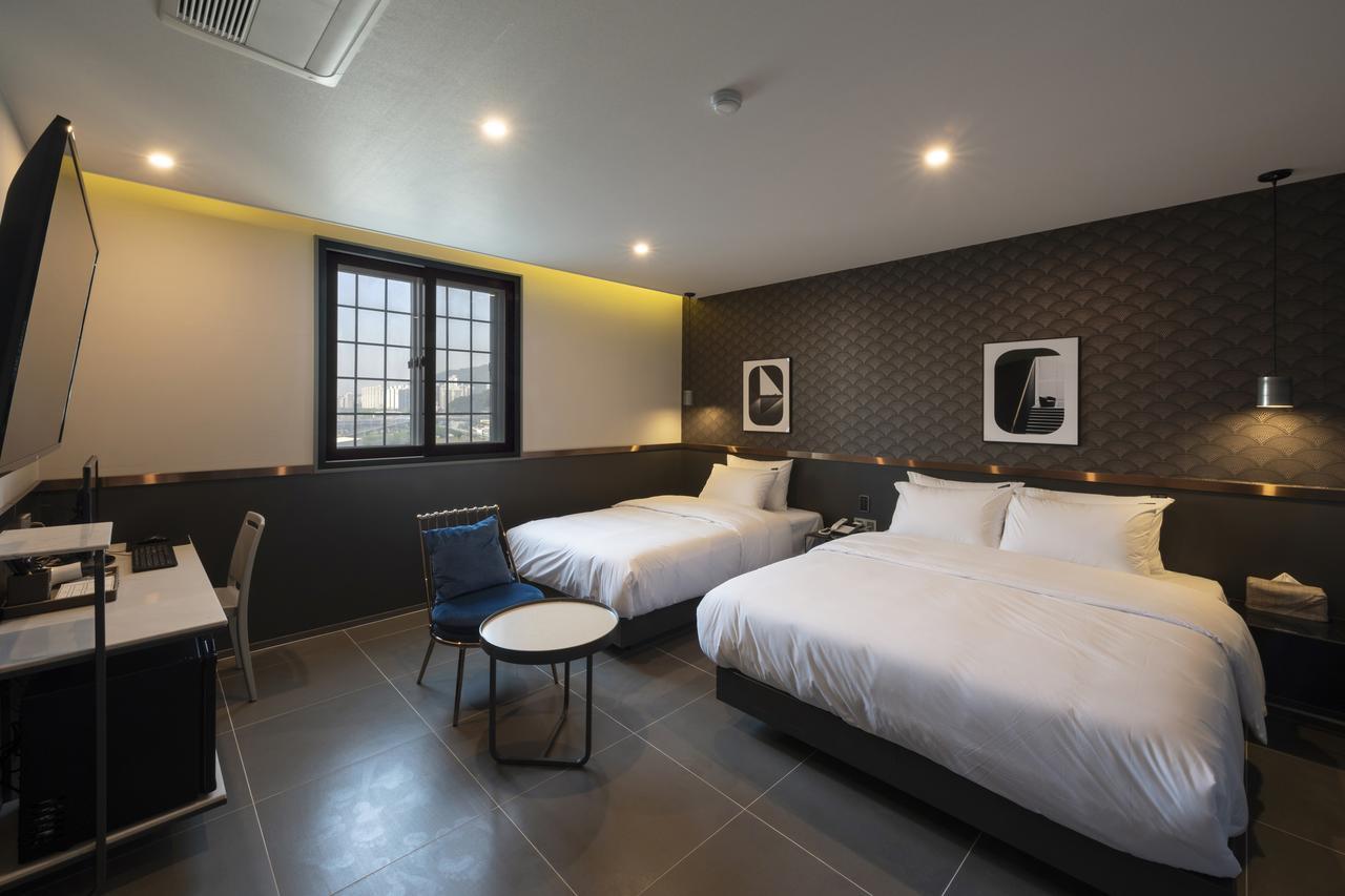 Brown-Dot Hotel Gupo Pusan Exteriér fotografie
