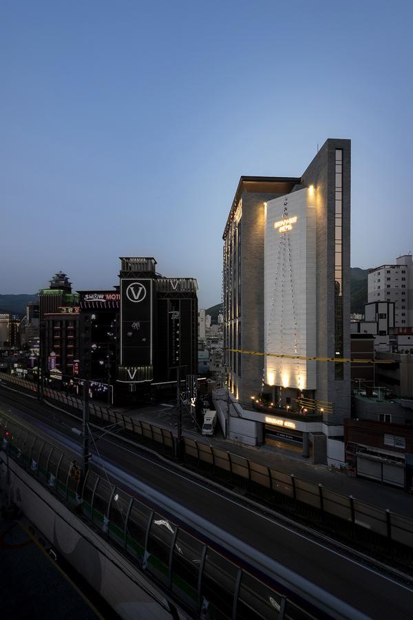 Brown-Dot Hotel Gupo Pusan Exteriér fotografie